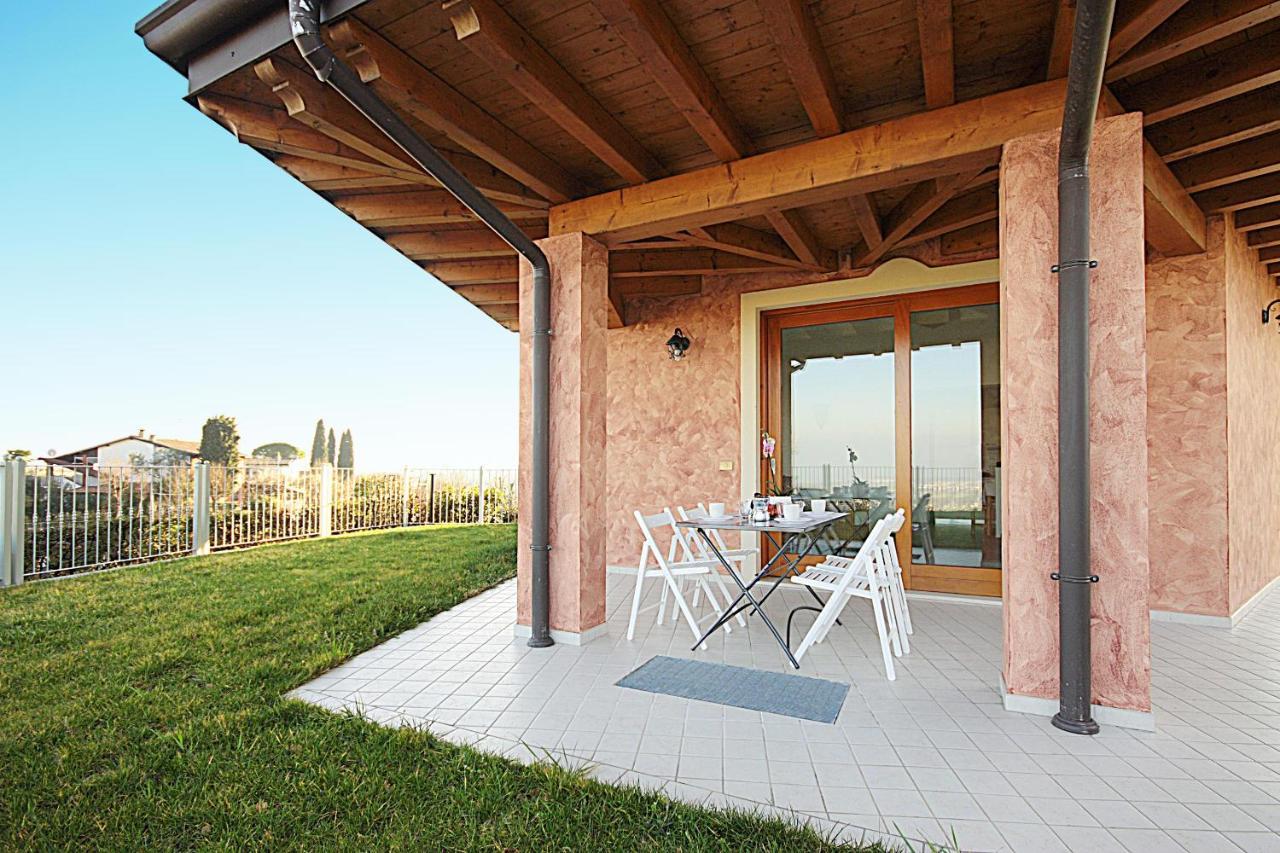 La Villa Degli Ulivi Сойано-дель-Лаго Экстерьер фото